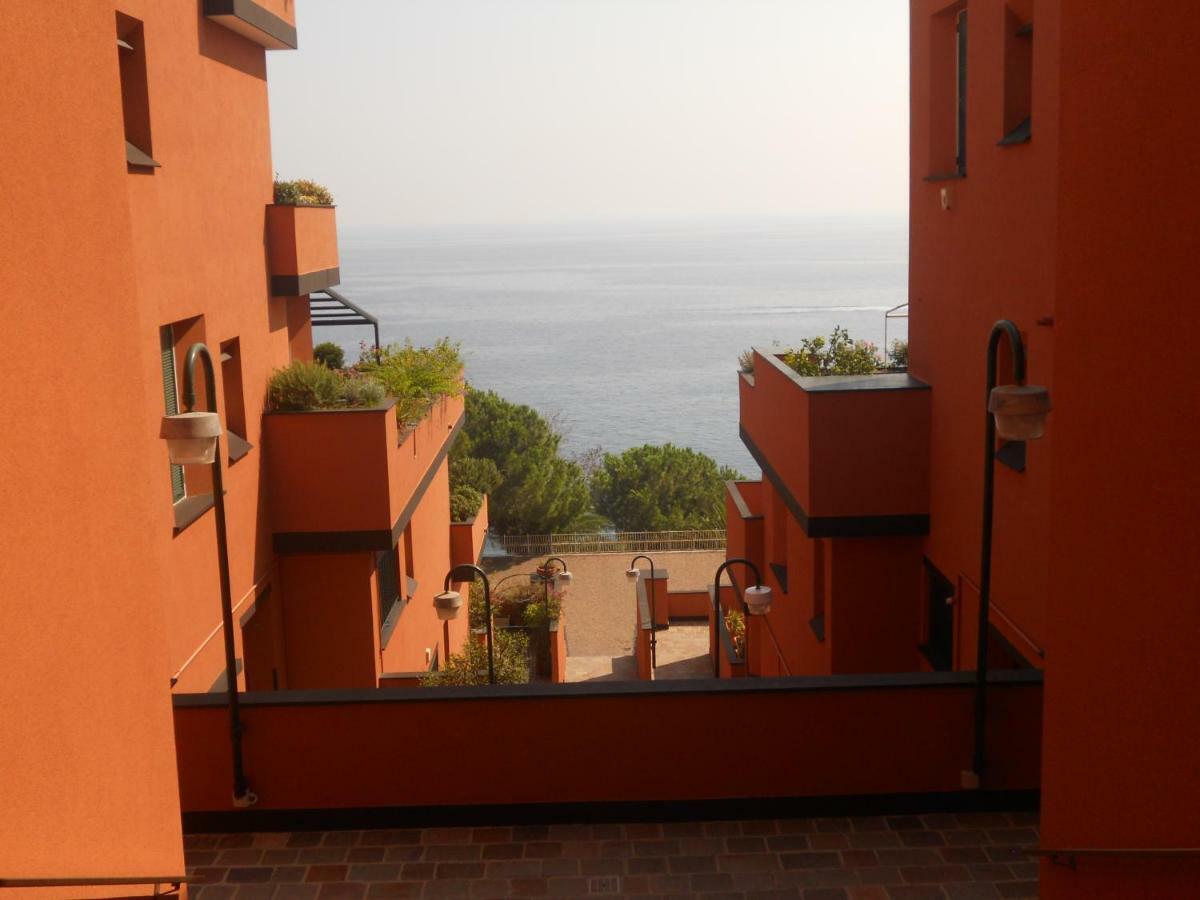 Casa Delle Mimose Apartment Varazze Exterior photo